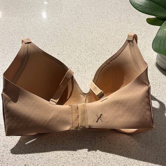 Knix Sz 6 WingWoman Contour Bra in Nude 32DD 32E 34DD 34E - Picture 9 of 16